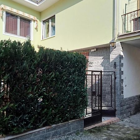 Tana Morenica Bollengo Bagian luar foto