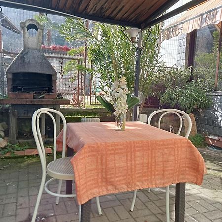 Tana Morenica Bollengo Bagian luar foto
